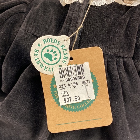 Boyds Bears Archive Collection Bear with Black Velvet Dress & Coordinating Hat - Picture 6 of 9